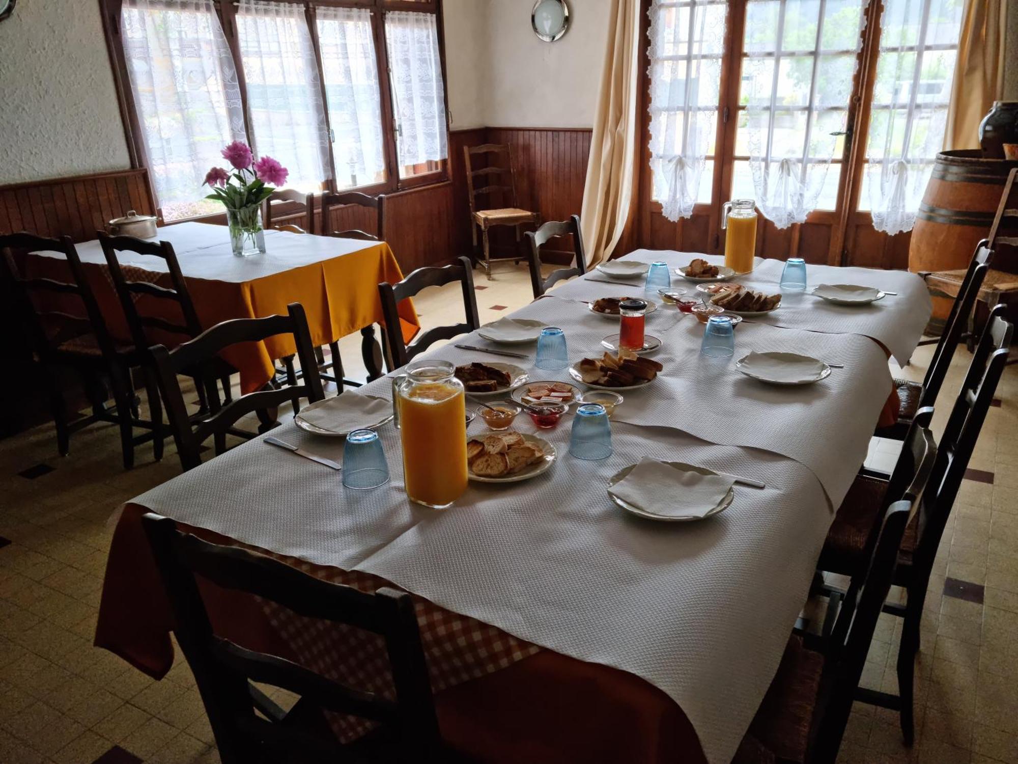 Bed and Breakfast Au Pont De La Gineze Barjac  Exteriér fotografie